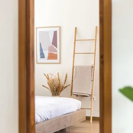 Zen Retreat In The Historic Center With A Huge Balcony Apartment *